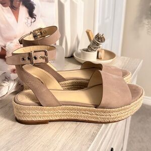 Vince Camuto Women's Taupe Espadrille Sandals